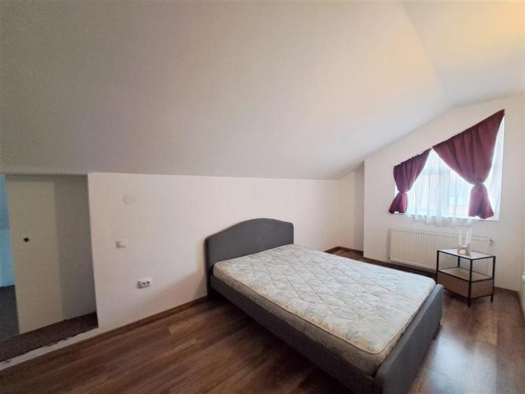 Cluj, Floresti apartament 4 camere, negociabil