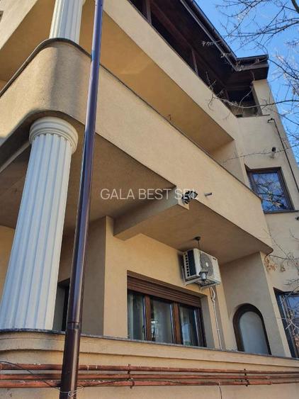 Piata Muncii-Calarasilor, vila 400mp /12 camere, curte 200mp - 17