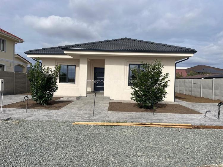 Casa individuala pe parter Sanandrei, str. Migdalului 2 - 32