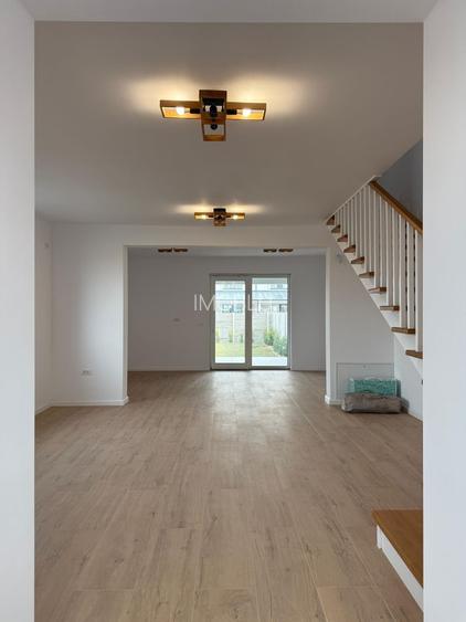 Comision 0! Duplex cu 4 camere, 118mpU, 270mpT, Bucovat-Remetea! - 12