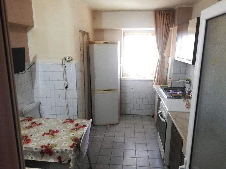 Vanzare apartament 3 camere - Imobiliare MAXICONFORT