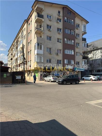 Garsoniera mobilata Drumul Fermei aproape metrou si magazine - 2