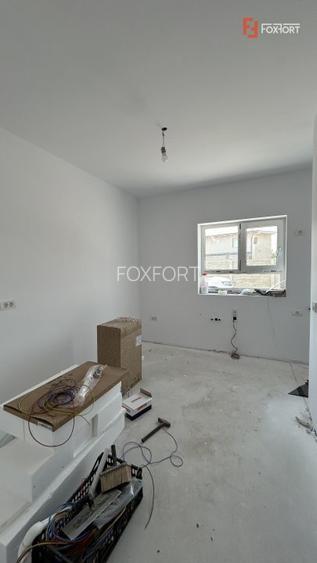 Duplex 3 camere, perete dublu Sanandrei - ID V5694 - 5