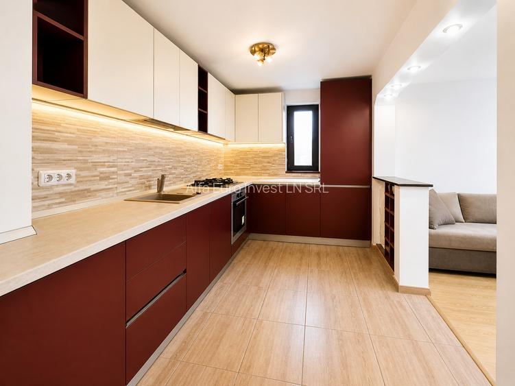 Casa cu 2 camere si curte - 2