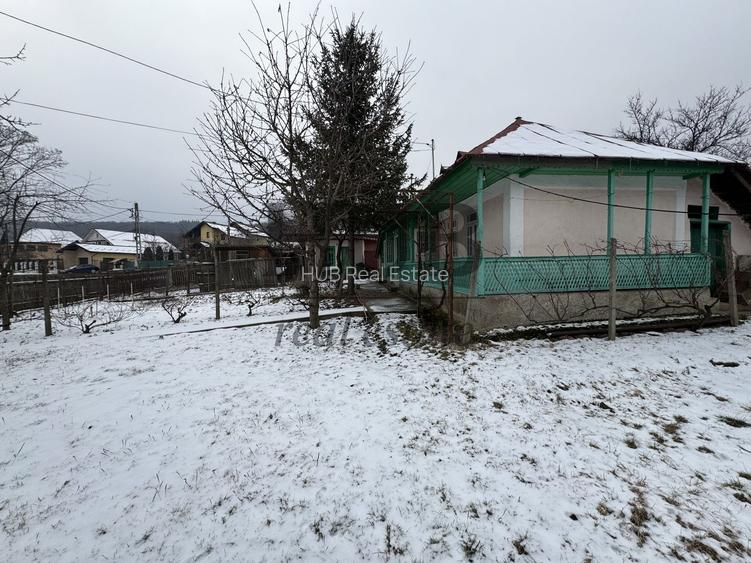 casa batraneasca situata in Hemeius - de vanzare - 5