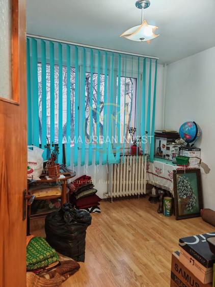 3 camere Rahova Teius cf 1 decomandat parter inalt - 3