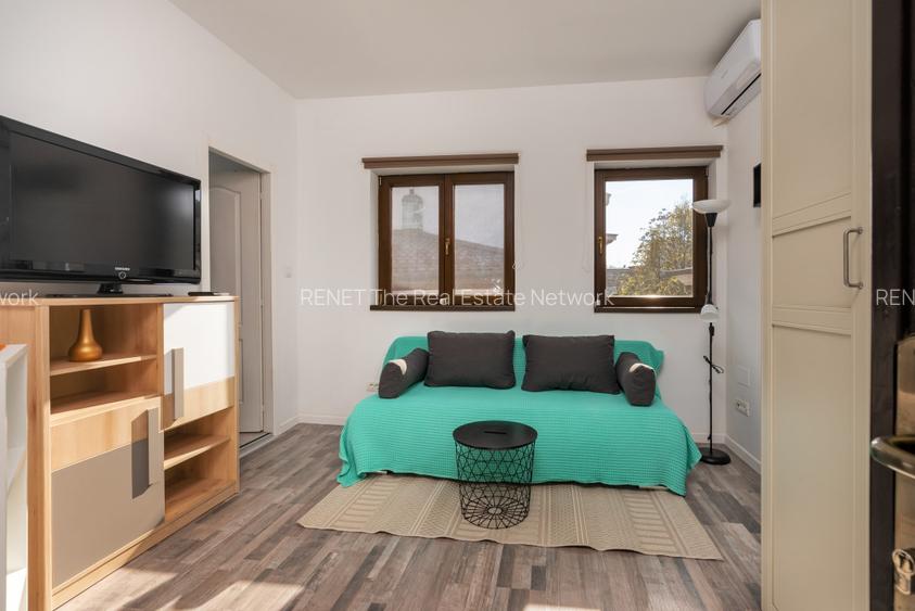 VILA INTERBELICA DE 550 MP-FOISORUL DE FOC - 21