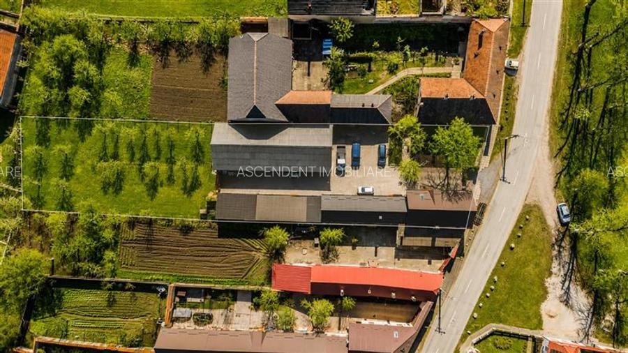 Sediu firma/ rezidential, pe domeniu de 2.240 mp teren,Central, Halchiu, Brasov - 25