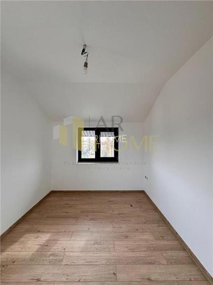 Casa 8 camere, in Ploiesti zona Albert - 28