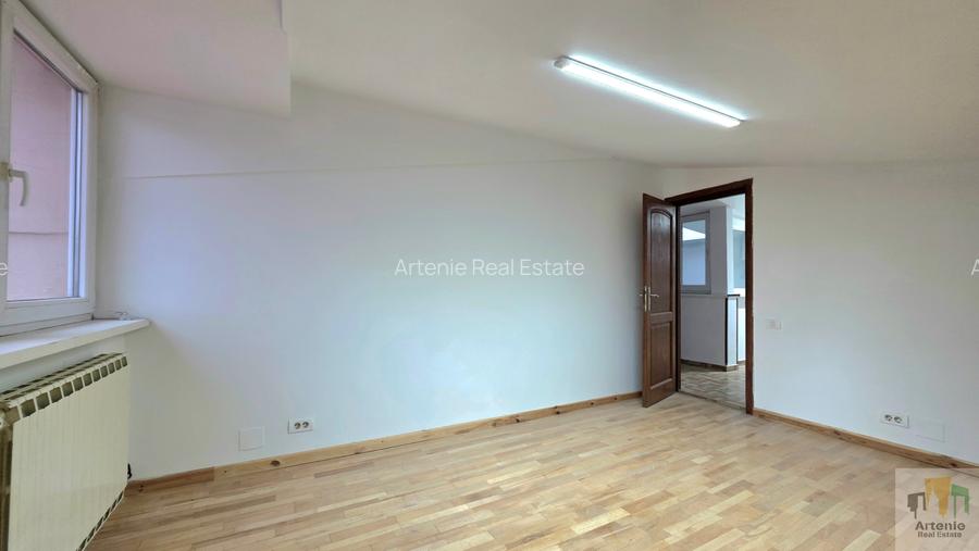 Unirii- Sfanta Vineri E+M/ 300mp / It/Creatie / Birouri - 18