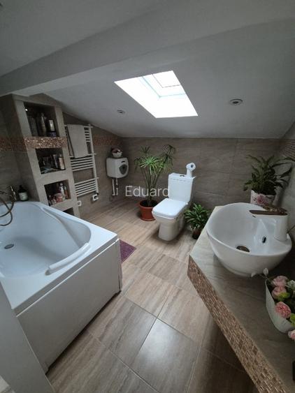 De vânzare vila rond Coșbuc unirii - 15