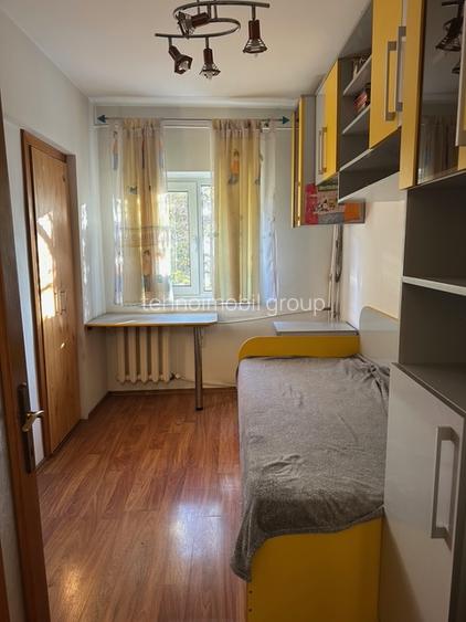 3 camere langa Hotel Vrancea- Etaj 2 - 4