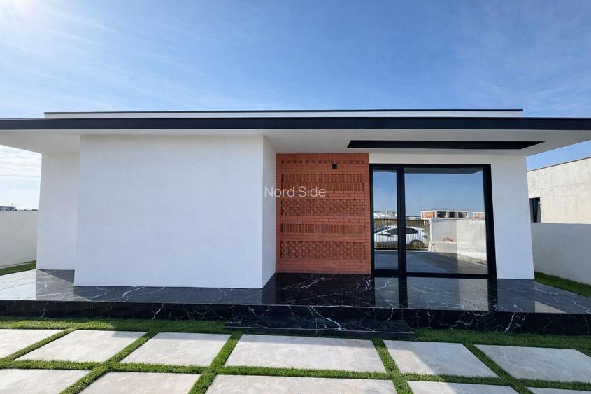 Vila Individuala in still INDUSTRIAL 500mp CURTE - 2
