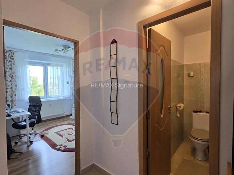 DE INCHIRIAT Apartament cu 3 camere în zona Crangasi - 24
