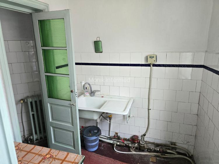 Exclusivitate - Tomis 1 -  Str. Mihai Viteazu - Casa 7 camere - 15