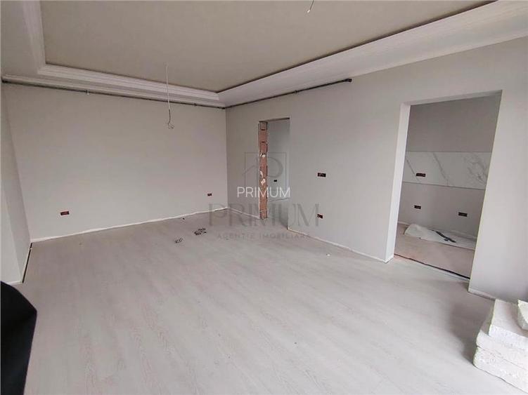 Cartier EUROPA - Apartament 3 camere - strada asfaltata - 3