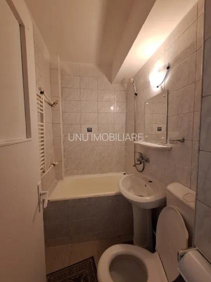 Garsoniera -zona Nicolina- - 3