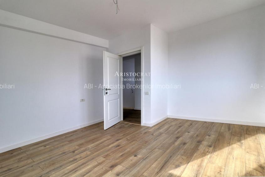 Vila 5 camere cu garaj langa Paradisul Verde - 26