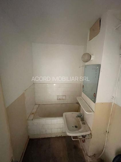 Apartament 3 camere decomandat Tomis Nord - 6