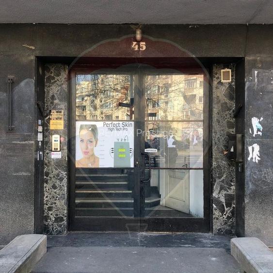 Apartament cu 4 camere nemobilat in P-ta Victoriei langa Orange - 11