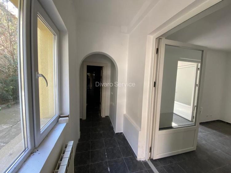 Vanzare vila P+1 cu doua apartamente garaj supraetajat Basarab Primarie Sector 1 - 11