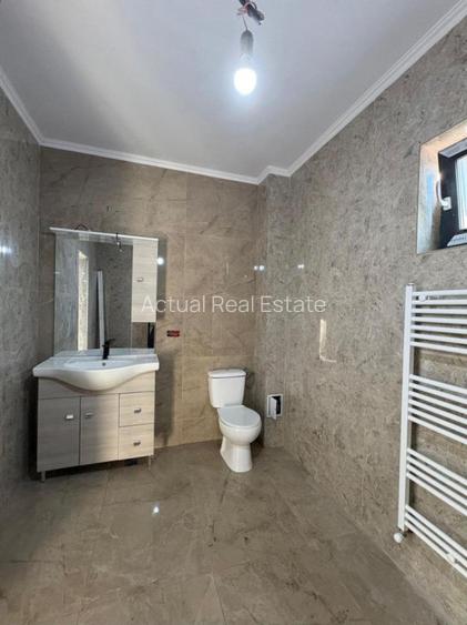 DE VANZARE | CASA 5 CAMERE | VALU LUI TRAIAN - 9