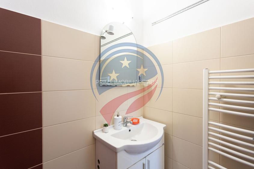 Apartament cu 2 camere ultracentral de inchiriat - 10