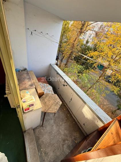 Proprietar, vand apartament 3 camere+ Boxa  in strada Aleea Callatis, bloc A14, - 3