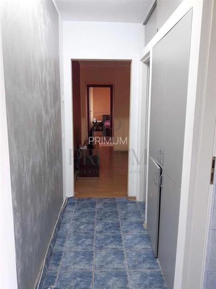 CETATII - 3 CAM - BOXA - ETJ.3 - RENOVAT - ZONA EXCELENTA - 8