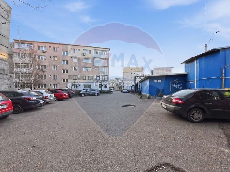 Cladire individuala 243 mp de inchiriat pe strada Mioritei - 18