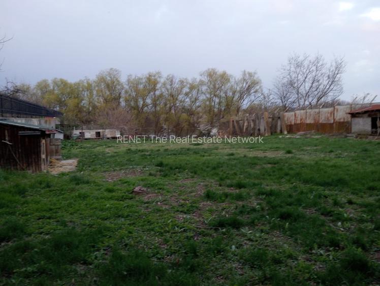 SUPER OCAZIE SE VINDE TEREN IN ZONA STARULESTI LANGA UN CARTIER DE VILE  - 8