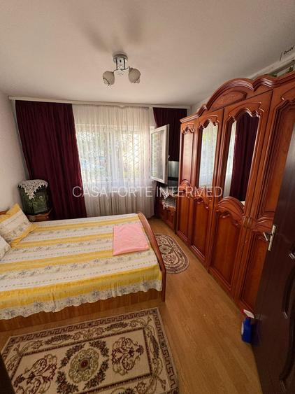 Apartament  3 camere Sat Vacanta - 120000 euro - 11