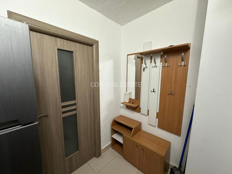 Apartament doua camere, 43mp, cartier Craiovita Noua, zona Niela - 8