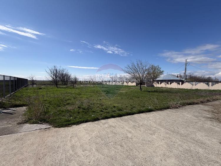 Casă / Vilă cu 5 camere de vânzare Garoafa/Rachitosu - 27