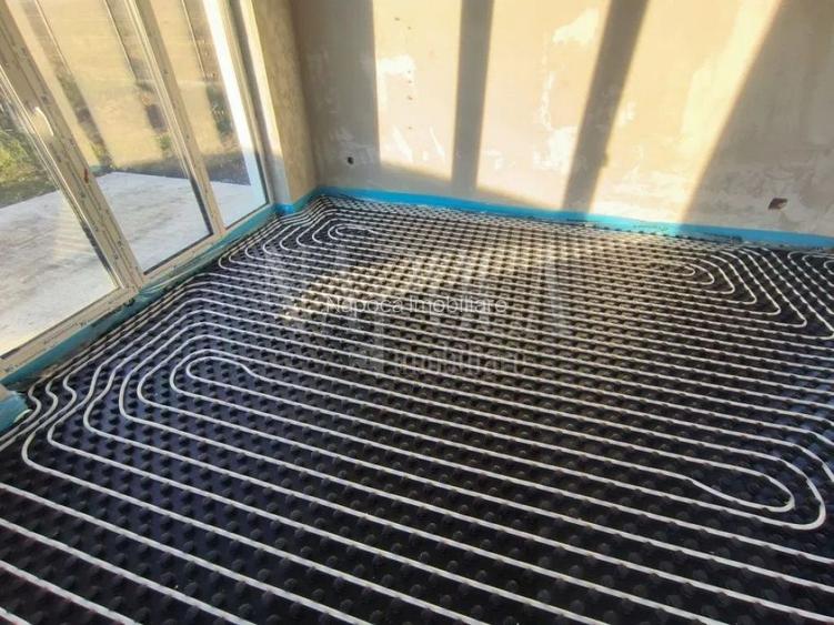 Casa 4 camere de vanzare in Chinteni - 11