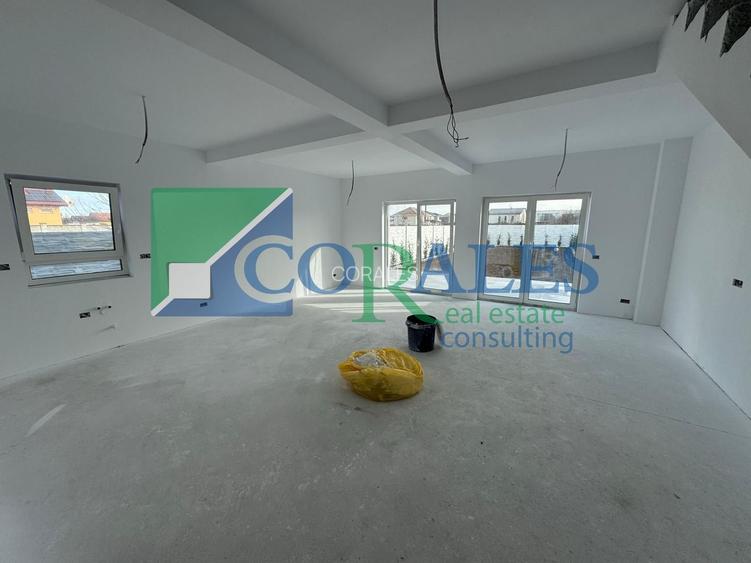 Duplex Decalat! Aproape de VATRA satului. Gradina COMPLET amenajata. - 4