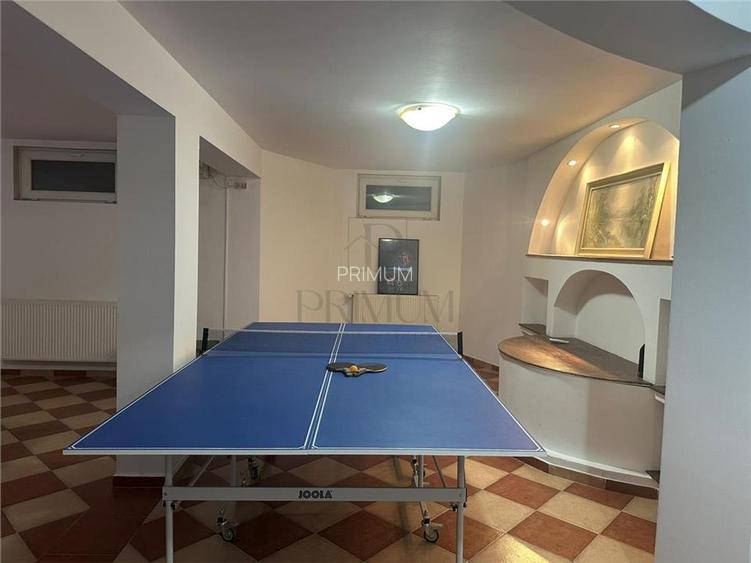 BLASCOVICI - CASA INDIVIDUALA - 6 camere - 3 bai - demisol - GARAJ - 7