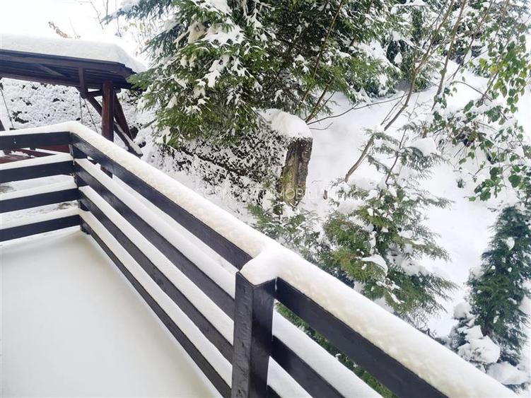 Refugiu in ambientul special al statiunii Poiana Brasov, etaj 1, cu 2 bai, teras - 20