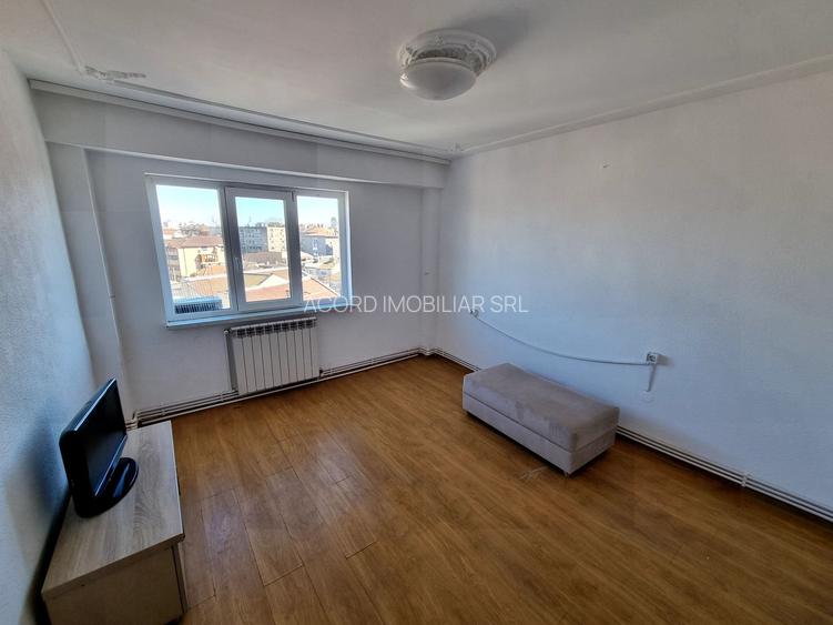 Casa de cultura-apartament 2 camere decomandat cu gaze - 9