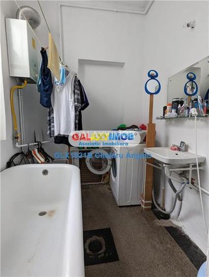 Nerva Traian, 1 apartament si 2 gars. in vila, SU 133 mp, teren 156 mp - 6