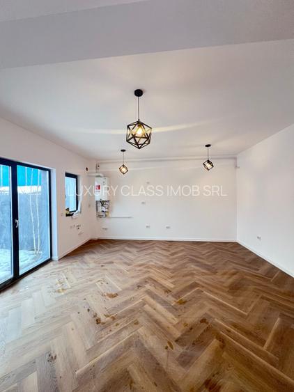 Vanzare Apartament 2 camere+curte 60mp si 2 locuri de parcare - 10