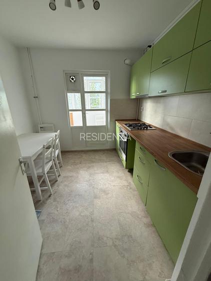 Apartament 3 Camere Veteranilor | 2 Bai | Balcon | 7 minute metrou - 15
