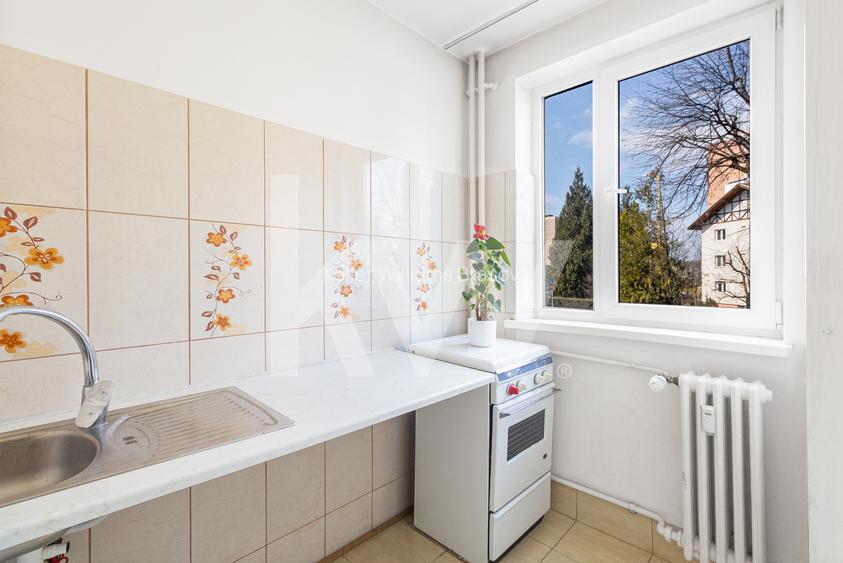 Garsonieră de vânzare, Astra - 5