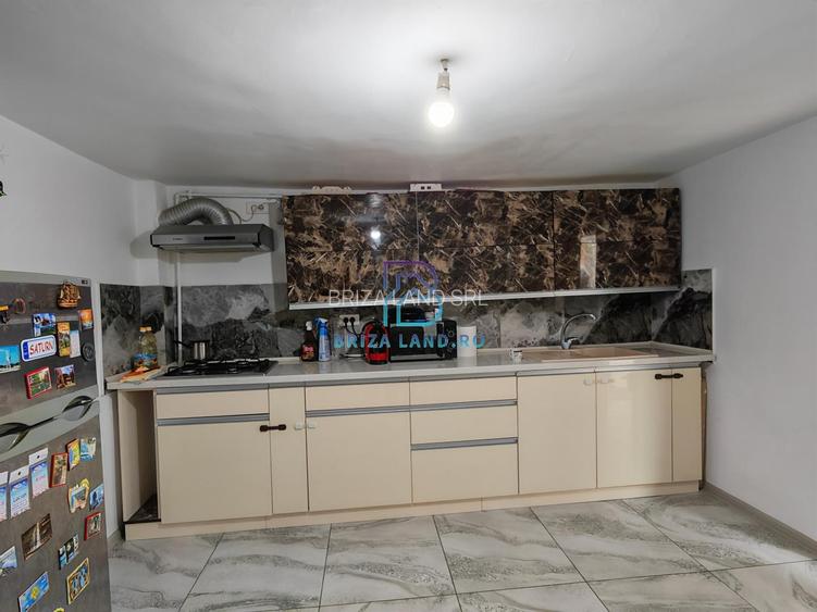 Bucurestii Noi, Laminorului, casa sup.  114mp, 4 camere, baie, teren 155mp - 6