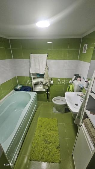 De vanzare casa + teren, zona Pucheni, sector 5 - 7