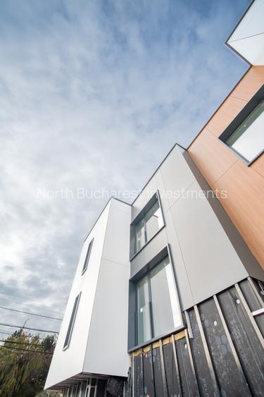 VILA 5 CAMERE - PIPERA - COMISION 0 % - 15