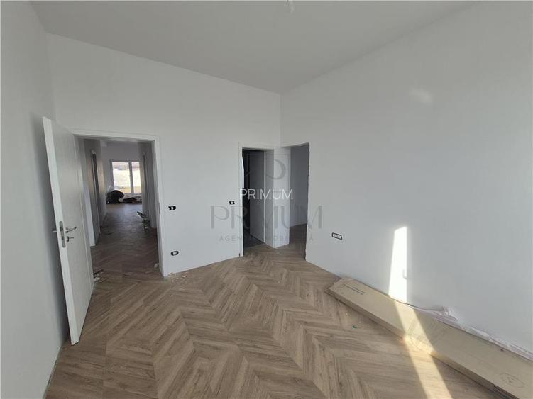 Duplex modern - zona foarte buna - interior spatios - departit prin camera tehni - 4