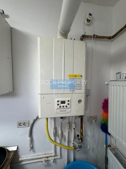 Casă cu mansardă și piscină de vânzare – Pictor Andreescu - 16