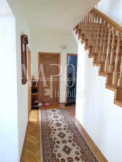 Casa 6 camere de vanzare in Floresti - 8