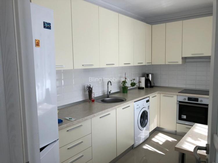Apartament de 3 camere,60 mp,2 parcari, zona Vivo - 10